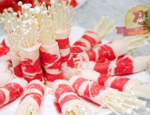Ba rọi bò Mỹ cuộn nấm kim châm nướng thơm lừng